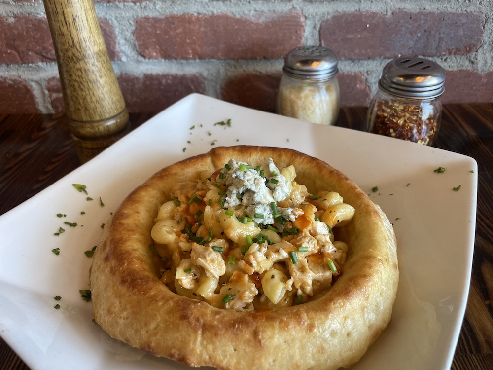 Buffalo Mac N Cheese